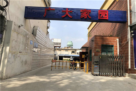 法院家属院3室2厅1卫随时看房精装修